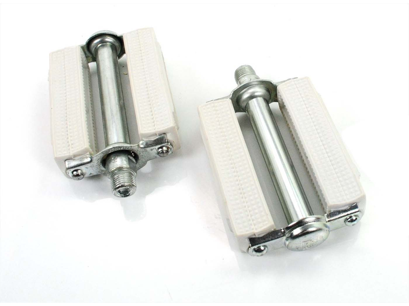 Pedals White Metal Classic Pair For Zündapp, Kreidler, Hercules, Puch, KTM, DKW, Miele, NSU, Gritzner, Göricke